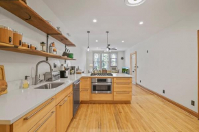 The Urban Oasis - 2 BR - Great Location